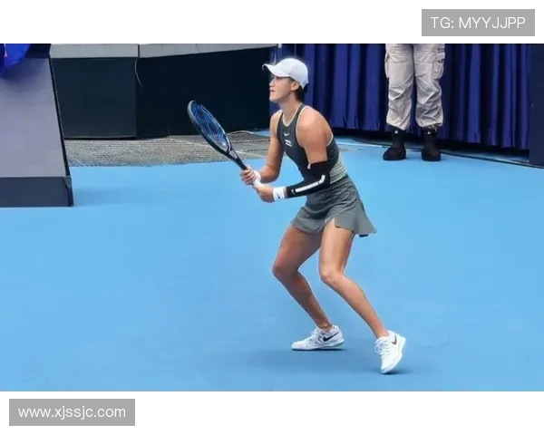 香港网球公开赛张帅直落两盘晋级次轮王曦雨惜败止步首轮